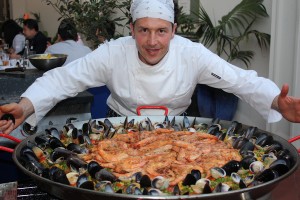 Paella for 60 Persons